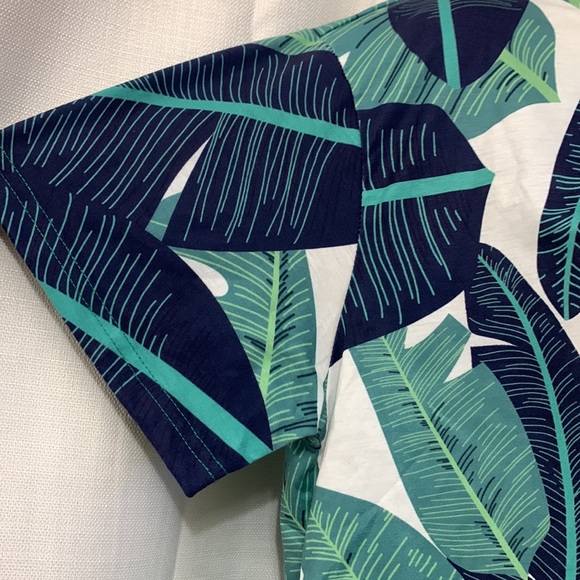 Shein top - Picture 3 of 4